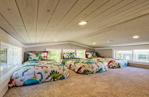 Clarkesville Casa | The Lake Cabin at Tiny Life