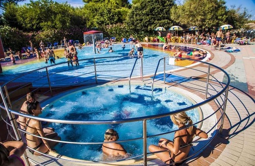 Duna Verde Apartamento | Feriendorf San Francesco Deluxe Lodge Sea View Family + Dependance für 7+1 Personen