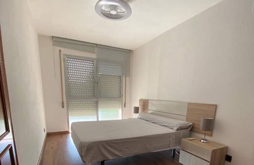 Roquetes Apartamento | Apartment 'Casa Mar Touristic House' with Private Terrace, Wi-Fi and Air Conditioning