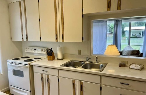 Holly Hill Casa | Spacious 2/2 House Near River