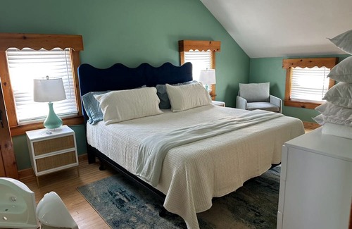 Cape May Court House Casa | Updated and Perfect Location Large family home Close to beaches ,golf courses