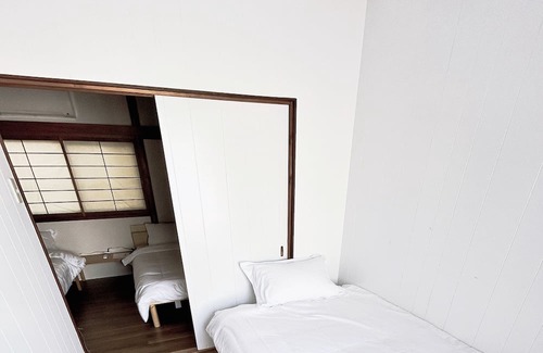 Tsuruhashi Casa | Vrbo Property