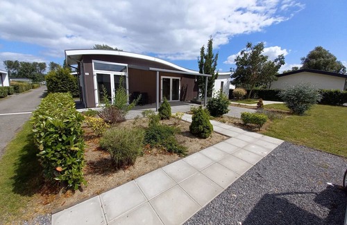 Dordtse Biesbosch Casa | Pavilion MIVA 5 by Interhome