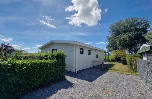 Dordtse Biesbosch Casa | Hackfort Hottub 6 by Interhome