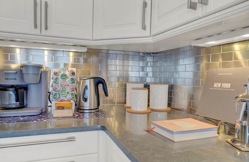 Gleneagle Casa | Gleneagle's Nest: Luxury Home with VIEWS of USAFA & Pikes Peak!
