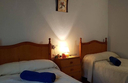 Jimena de la Frontera Casa | Holiday Home 'Casa Paco' with Mountain View, Private Pool and Wi-Fi