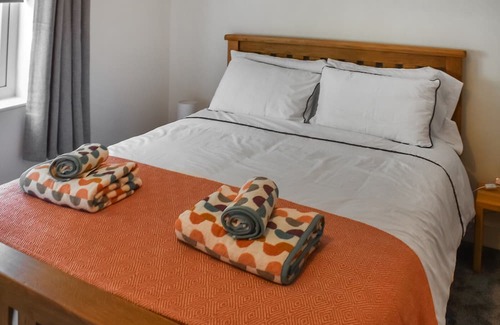 Sutton Cabaña | 3 bedroom accommodation in Sutton