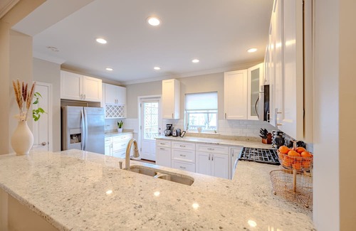 Kingman Park Casa | D St Digs a Spacious Row Home on Capitol Hill