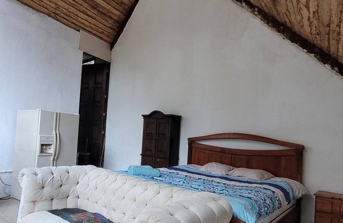 San Mateo Milpas Altas Cabina | Cabaña Privada a 10 Minutos de Antigua Guatemala