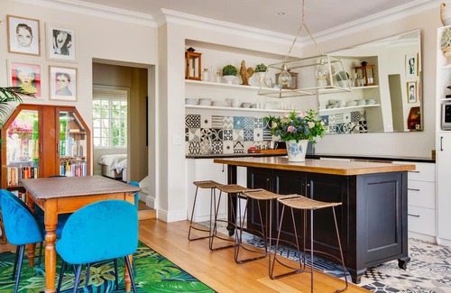 Bishopscourt Casa | Centrally located 3/5 bedroom home in Bishopscourt.