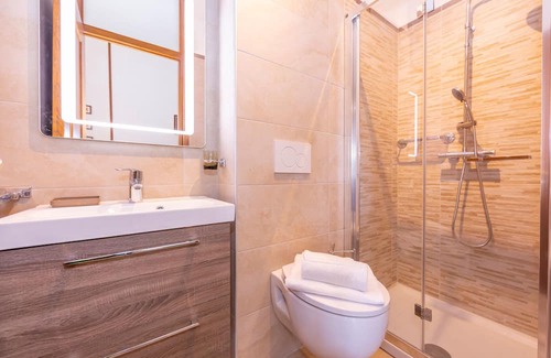 Carlazzo Apartamento | Vacation apartment/apartment for 6 guests with 85m² in Carlazzo (123092)