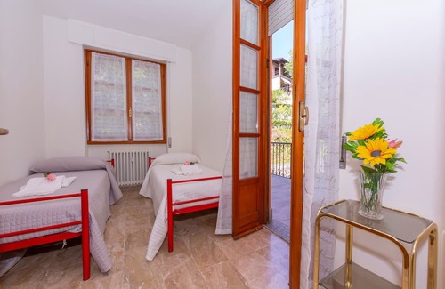 Carlazzo Apartamento | Vacation apartment/apartment for 6 guests with 85m² in Carlazzo (123092)