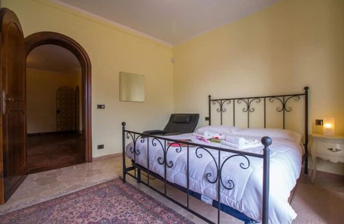 Cressogno Casa | Vacation home for 16 guests with 400m² in Valsolda (121083)