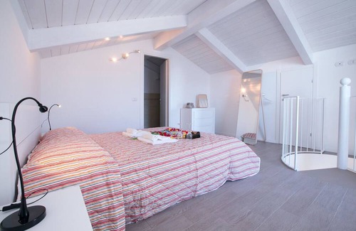 Naggio Apartamento | Vacation apartment/apartment for 4 guests with 90m² in Plesio (120121)