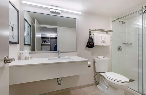 Rockville Casa | Exciting DC Attractions Just a Short Drive from Top-Tier Comfort