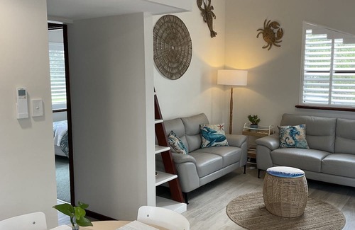 Abbey Apartamento | Moana Roa Beach Stay