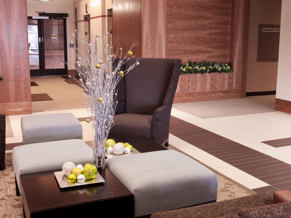 Sheridan Apartamento | Sheridan Sanctuary: Chic 2BR Suite, Prime Location