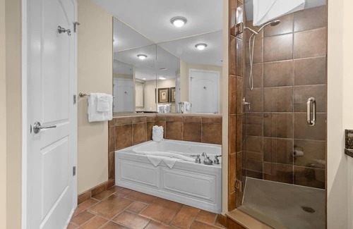 Windy Hill Casa | Surfside Sanctuary: 2BR/2BA Condo with Ocean Views