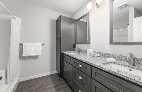 Traverse City Casa | Brand New Beautiful 3 Bedroom Unit 840
