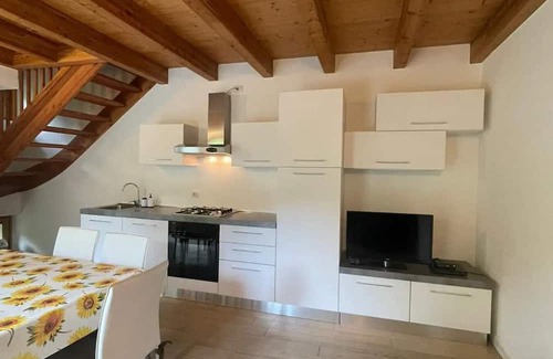 Colico Chalet De Esquí | Borgo Antico Guest House with panoramic swimming pool