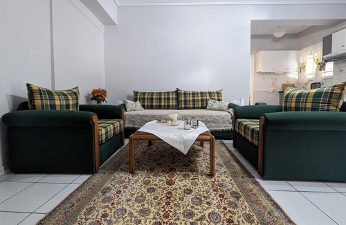 Molos-Agios Konstantinos Apartamento | Central Apartment in Agios Konstantinos