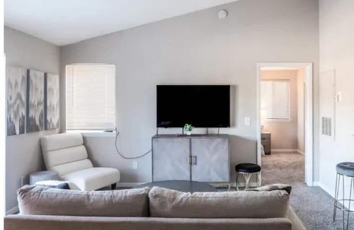 Deerfield Beach Apartamento | Serene Retreat to Tivoli