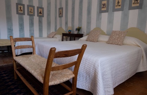 Gazzola Otro | Accommodations within a farmhouse with riding stables between the forest and the river
