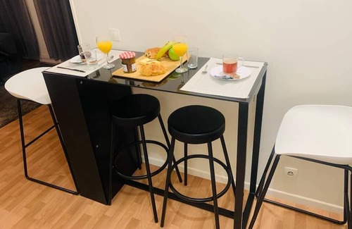 Faubourg de l'Arche Apartamento | Appartement Calme et Chaleureux Proche de Paris