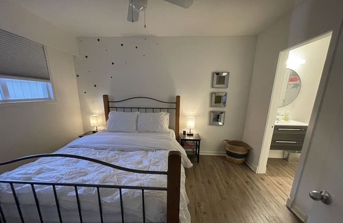 Regional District of Nanaimo Apartamento | Cozy 1 Bedroom Suite - 5 minutes from the beach!
