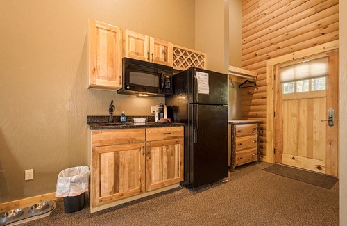McHenry Cabina | Mountainside Cabin 51L