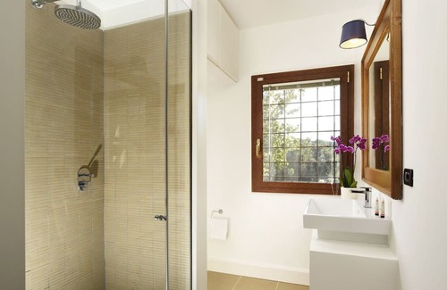 Cassia Otro | Beautiful private villa for 4 people with WIFI, private pool, A/C, TV and parking