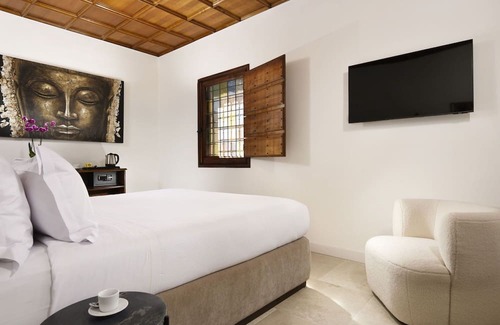Cassia Otro | Beautiful private villa for 4 people with WIFI, private pool, A/C, TV and parking