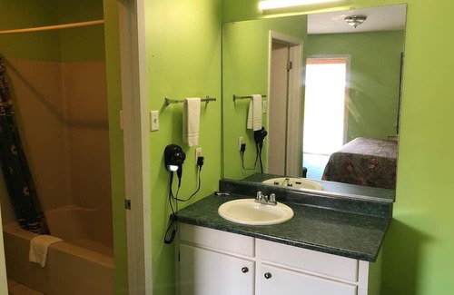 Effie Hotel | RANCH HOUSE MOTEL