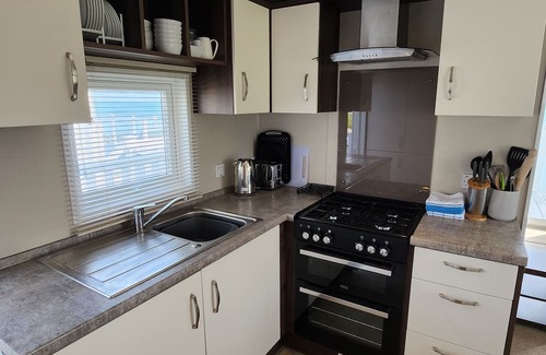 Holworth Cabina | Avon - Creek Caravan Park Ringstead - Dog Friendly