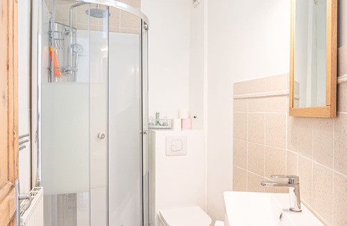 Cote Ouest Ormeaux Apartamento | Appartement à Deux pas de la Gare et Proximité Tram Pour Plage
