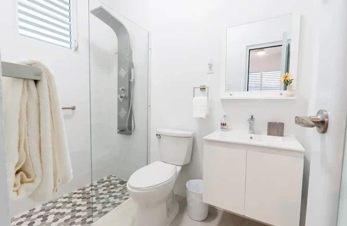 Cienaga Baja Casa | Mariyoliana Rainforest Jewel in Colinas Yunque