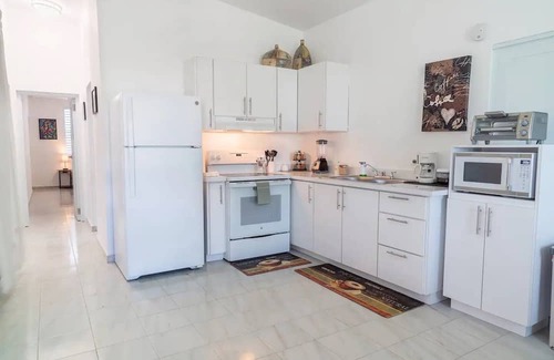 Cienaga Baja Casa | Mariyoliana Rainforest Jewel in Colinas Yunque