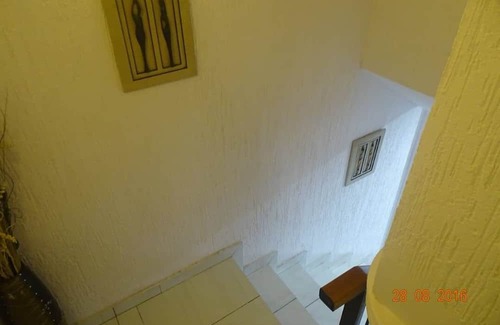 Grand-Bassam Apartamento | Spacious apartment - covered panoramic terrace with ocean breeze!