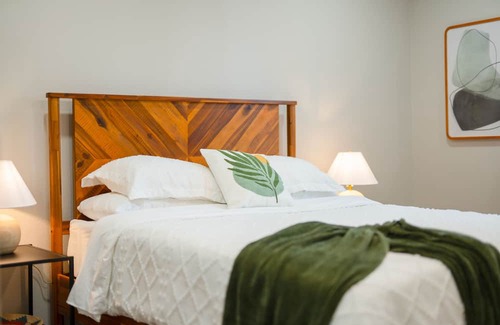 Bentonville Casa | Trailside Modern Home 2-Bed, 1-Bath - Steps from Handcut Hollow Trails