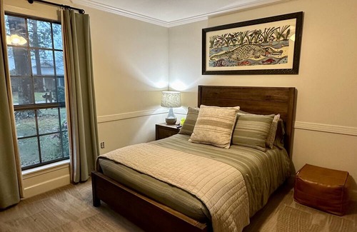 Hattiesburg Casa | Midtown location convenient to all Hattiesburg has to offer!