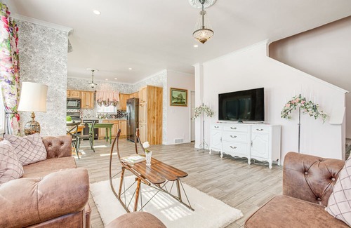 Saint Mary's Cabaña | Cottage in Idaho Springs by St Mary's Glacier!