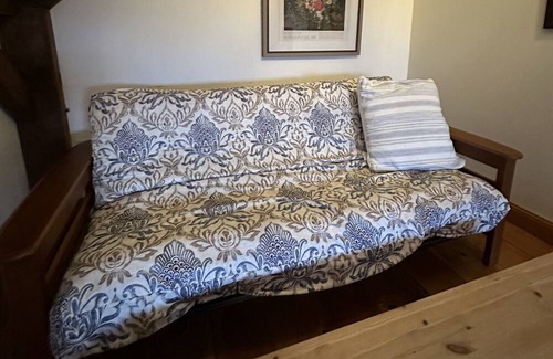 Fairfax Cama Y Desayuno | Vermont Inn at Grace Farm Private and Spacious King bed & En suite bath. Eclipse