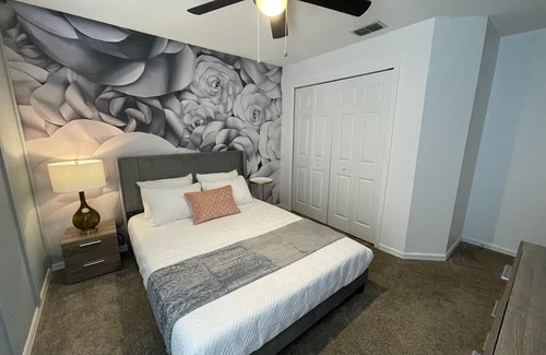 Westridge Casa | Renovated Mickey's Pool Villa near Disney