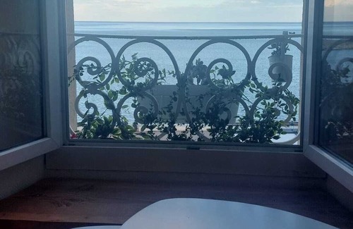 Bastia Apartamento | Charmant T2 Vue Mer - Centre Ville de Bastia - Quartier Animé