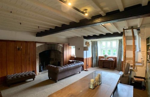 Foolow Cabaña | Grade II Listed Peak District Property