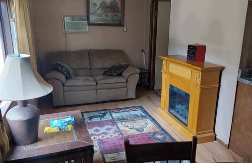 Northville Cabina | Upper Level Adirondack Sacandaga Lakefront Cabin