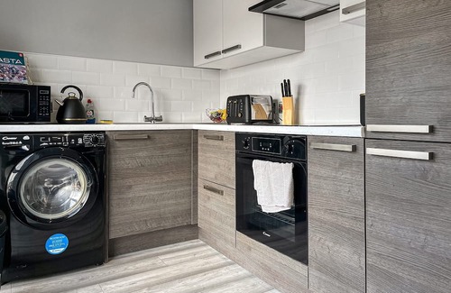 Hillsborough Cabaña | 1 bedroom accommodation in Sheffield