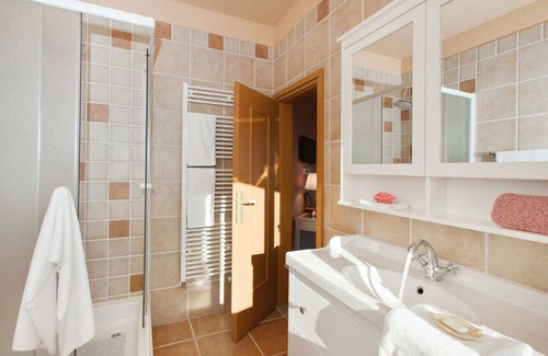 Cabrunici Villa | Villa White Pearl in Central Istria for 8 people with heated pool