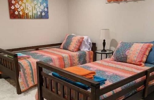 Centre Hall Apartamento | Manor Road Getaway