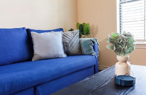 South Arlington Apartamento | Unique Sanitized Cozy 1Br by DFW//Att/GlobalLife/SixFlags/TexasLive